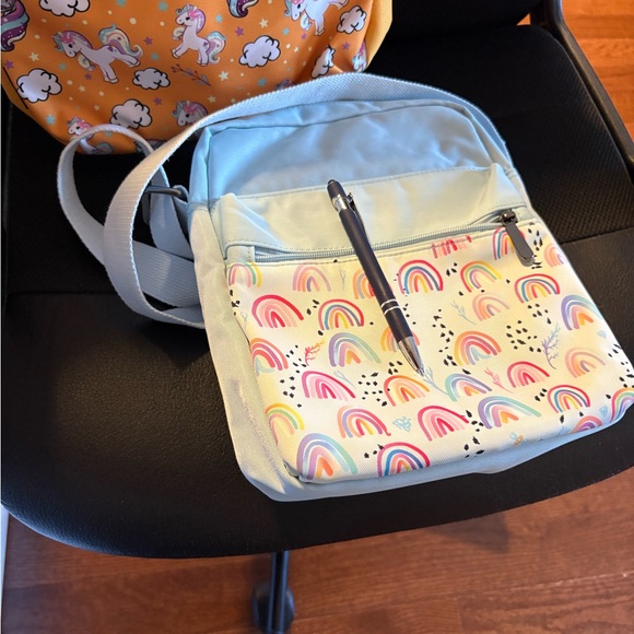 Colorful Backpack Set with Fun Prints - Picture 7 of 7